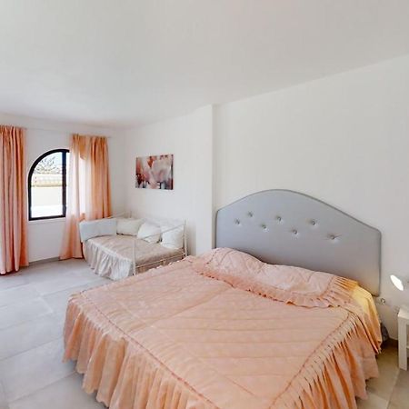 Villa Las Buganvillas - 3 Habitaciones Y 3 Banos Privados En Maspalomas มาสปาโลมาส ภายนอก รูปภาพ