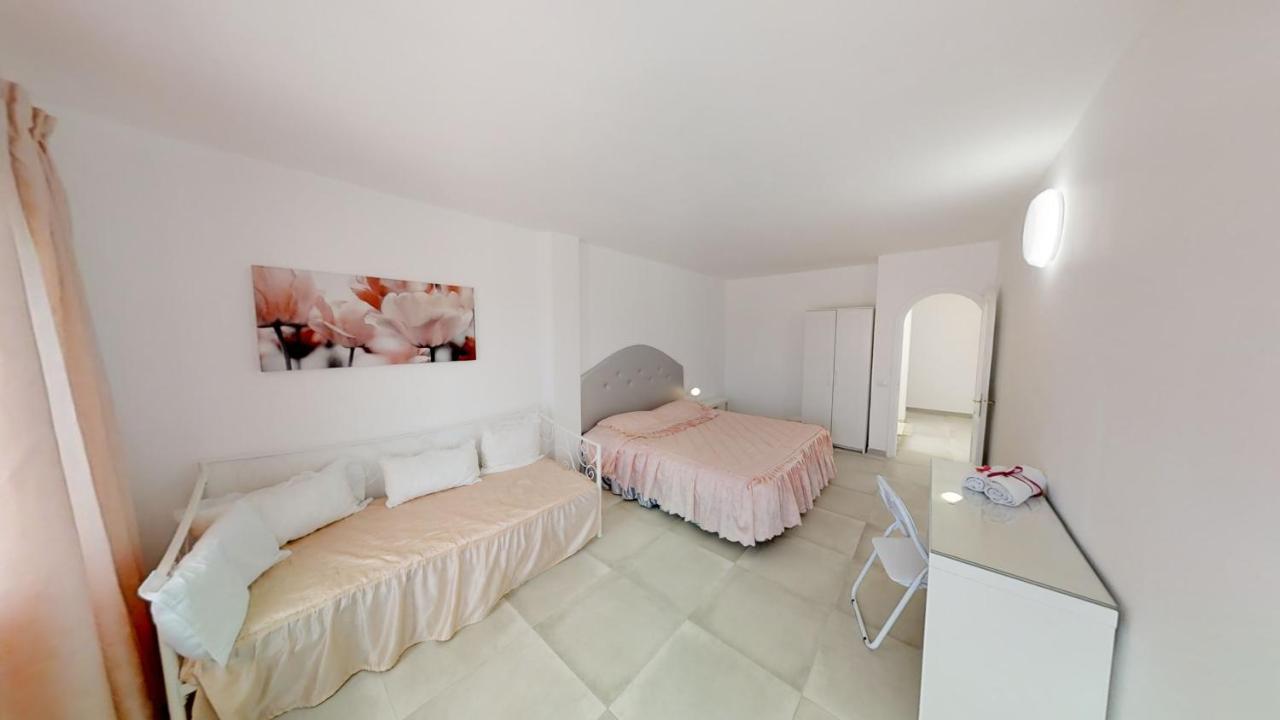 Villa Las Buganvillas - 3 Habitaciones Y 3 Banos Privados En Maspalomas มาสปาโลมาส ภายนอก รูปภาพ