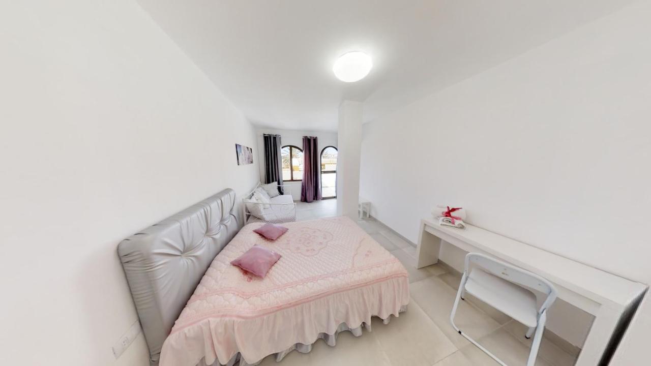 Villa Las Buganvillas - 3 Habitaciones Y 3 Banos Privados En Maspalomas มาสปาโลมาส ภายนอก รูปภาพ